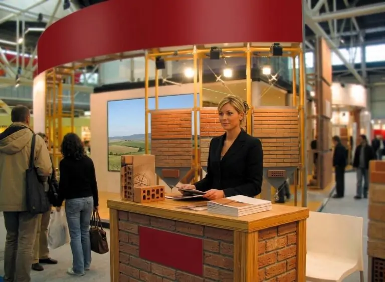 azafatas-saie-bologna-2026